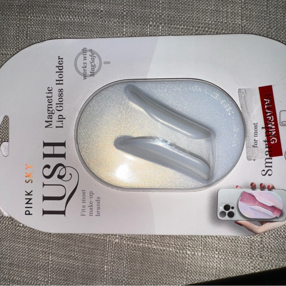 Pink Sky Magnetic Lip Gloss Holder